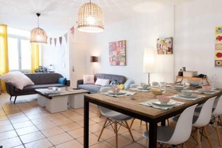 לה רושל Superbe Appartement Avec Terrasse En Centre Ville מראה חיצוני תמונה