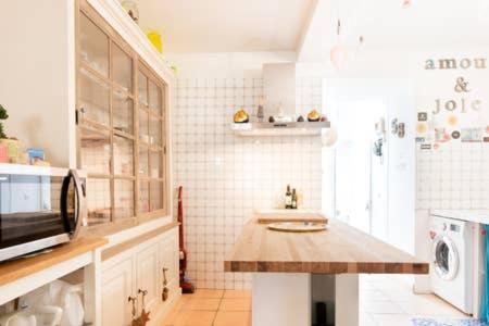 לה רושל Superbe Appartement Avec Terrasse En Centre Ville מראה חיצוני תמונה